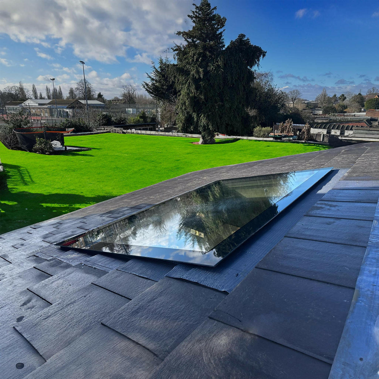 1000 x 1000 mm LD Frameless Triple Glazed Pitched Roof Skylight.